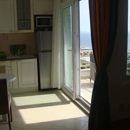 Apartment Holiday *